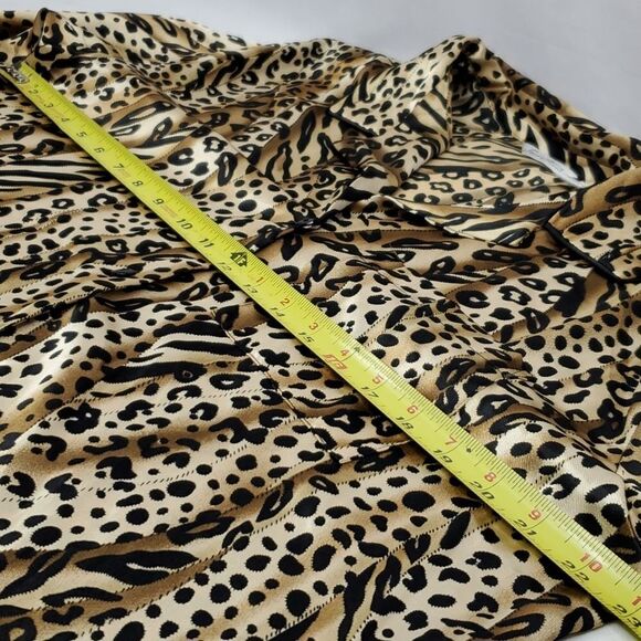L SATIN LEOPARD Black Brown Long Sleeve button front lounge top blouse LARGE - Picture 2 of 14